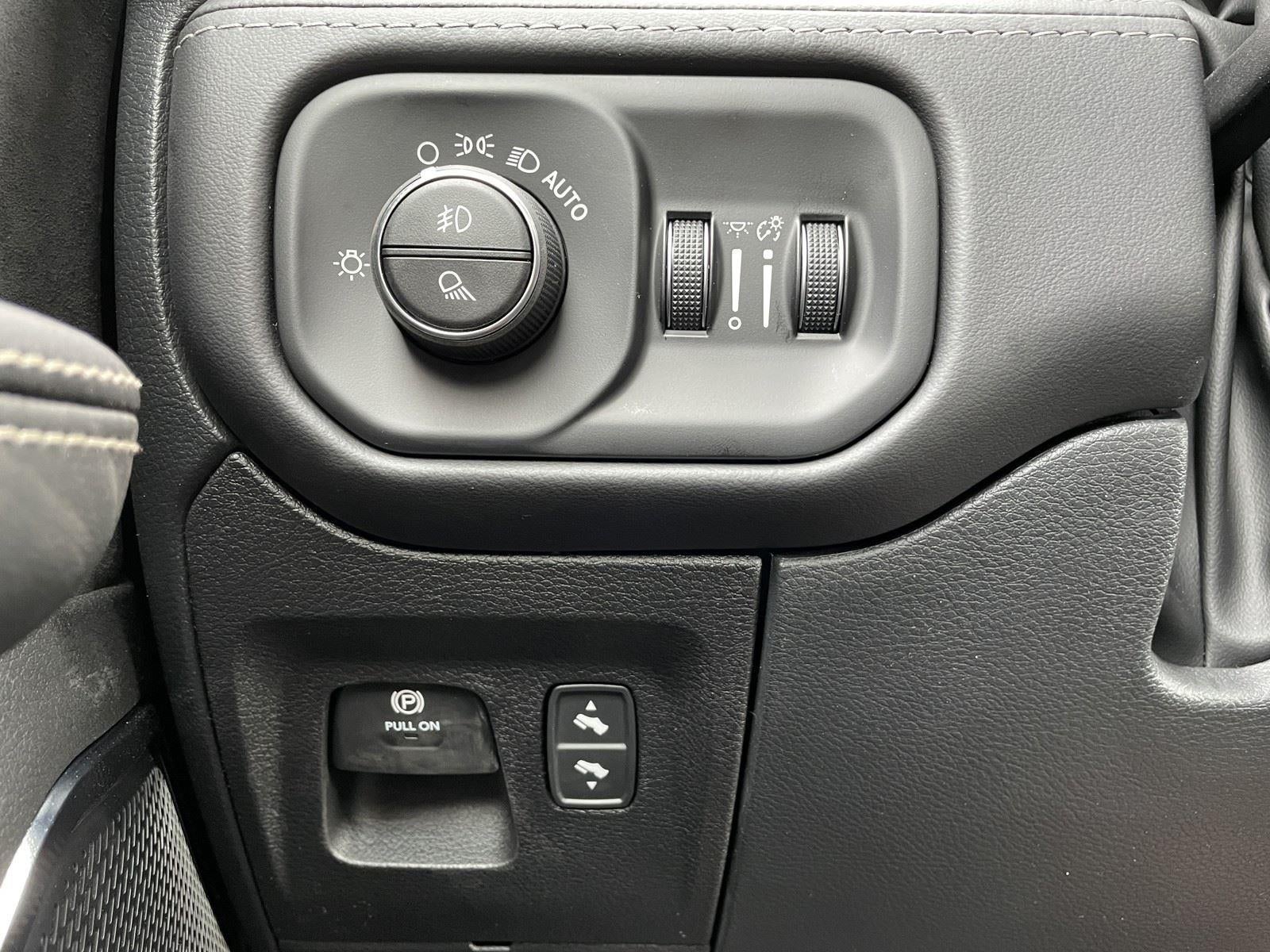 2026 RAM Ram 1500 RAM 1500 RHO CREW CAB 4X4 5'7' BOX