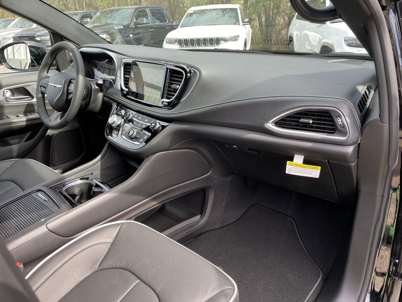 2026 Chrysler Pacifica PACIFICA LIMITED