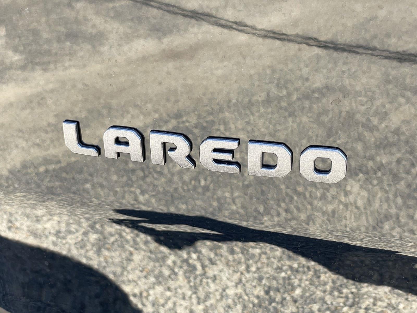 2026 Jeep Cherokee CHEROKEE LAREDO 4X4