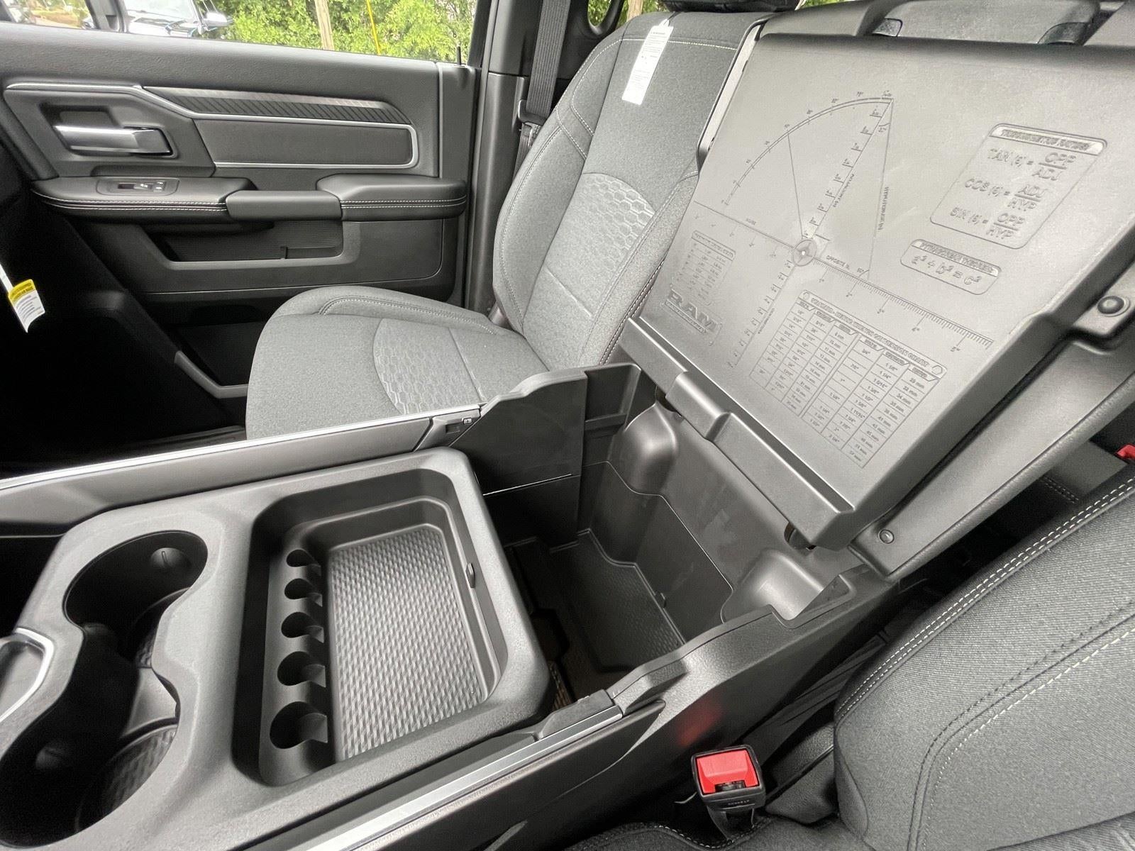 2025 RAM Ram 2500 RAM 2500 LONE STAR CREW CAB 4X4 6'4' BOX