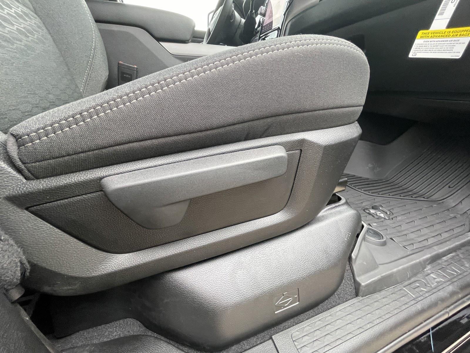 2025 RAM Ram 2500 RAM 2500 LONE STAR CREW CAB 4X4 6'4' BOX