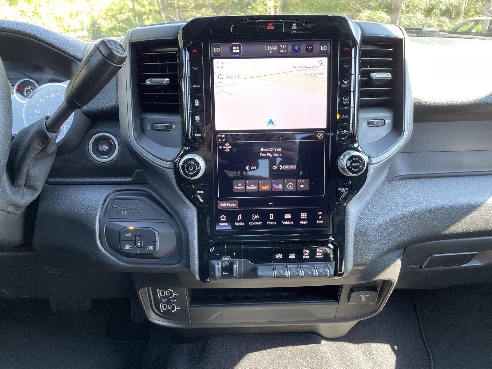 2027 RAM Ram 3500 RAM 3500 TRADESMAN CREW CAB 4X4 8' BOX