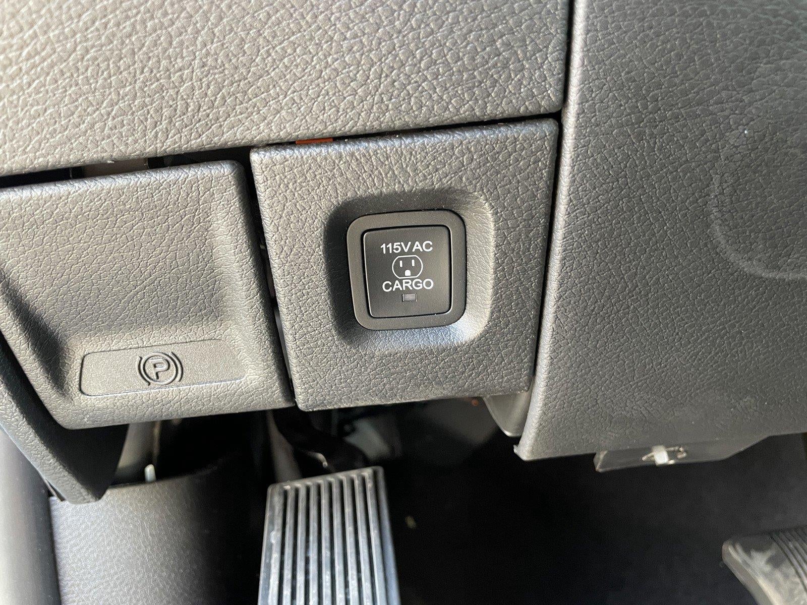 2027 RAM Ram 3500 RAM 3500 TRADESMAN CREW CAB 4X4 8' BOX