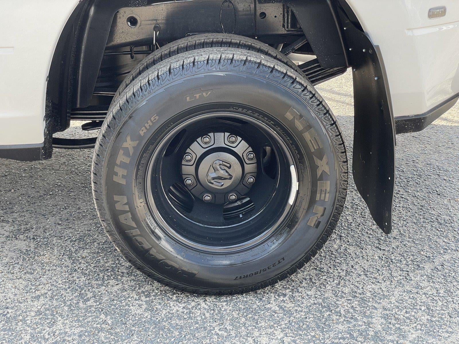 2027 RAM Ram 3500 RAM 3500 TRADESMAN CREW CAB 4X4 8' BOX
