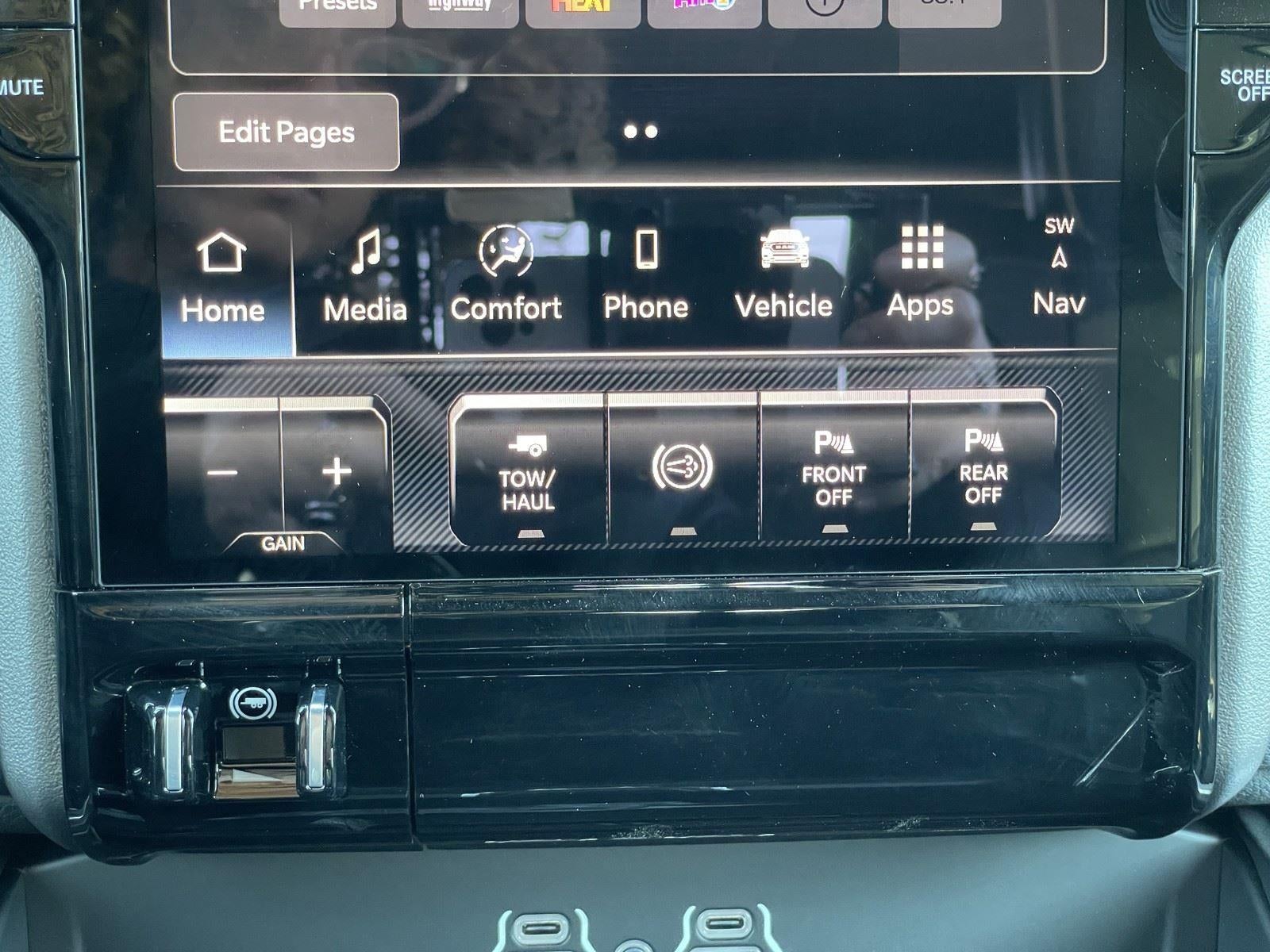 2026 RAM Ram 3500 RAM 3500 LARAMIE CREW CAB 4X4 8' BOX