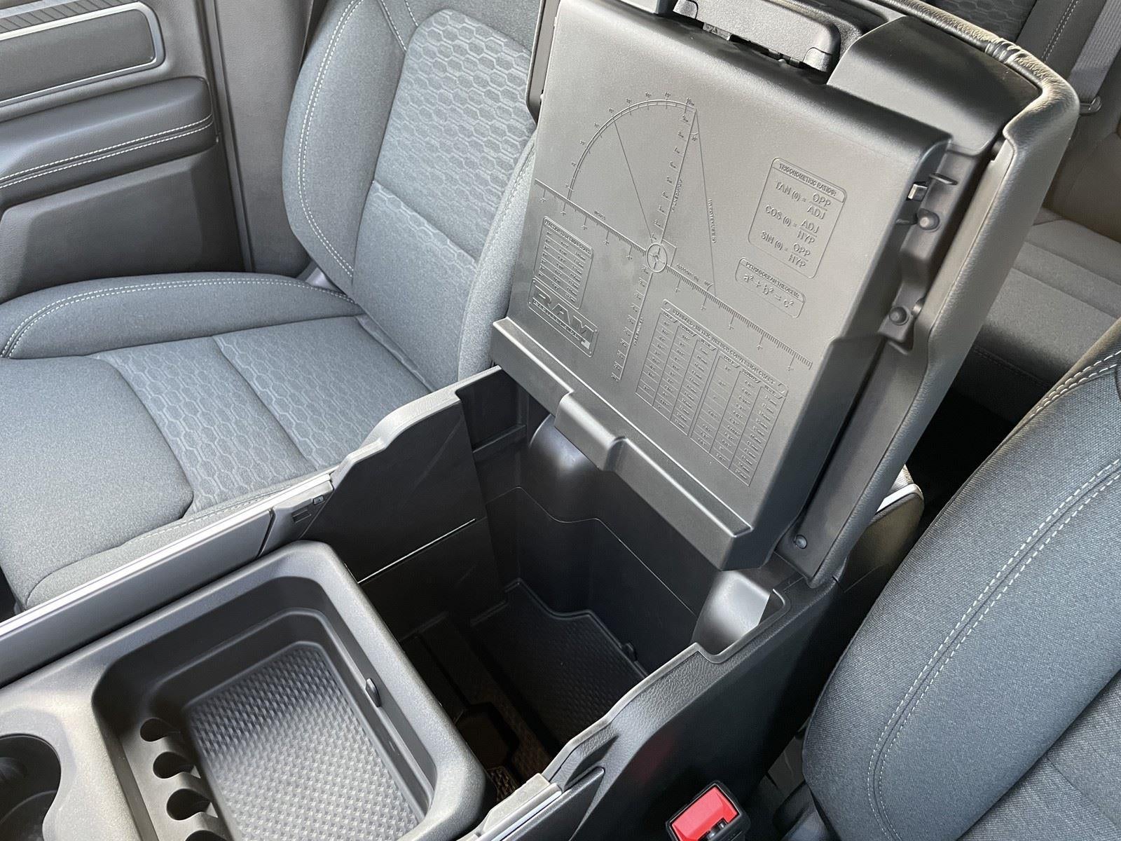 2026 RAM Ram 1500 RAM 1500 BIG HORN CREW CAB 4X2 5'7' BOX