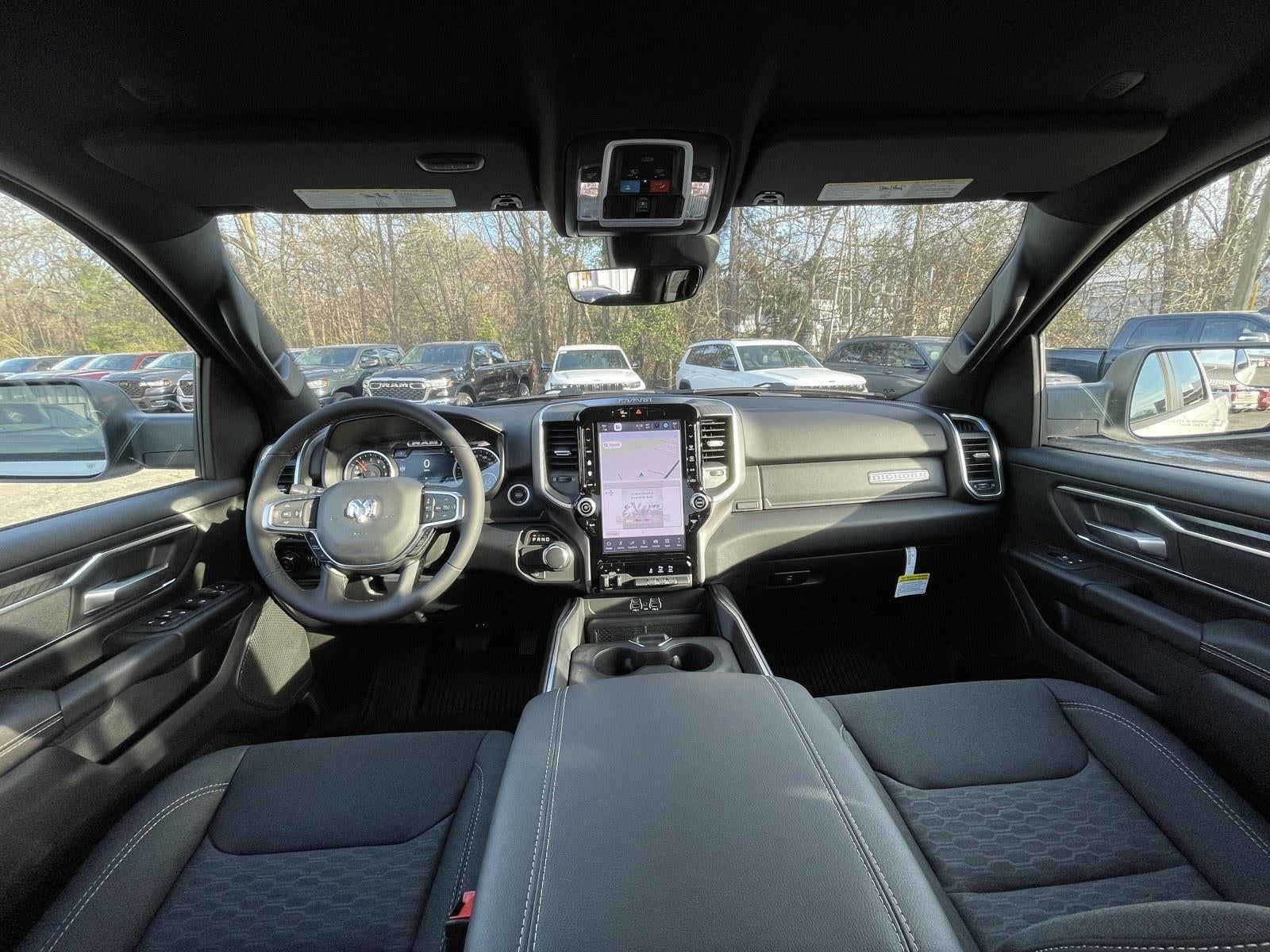 2026 RAM Ram 1500 RAM 1500 BIG HORN CREW CAB 4X2 5'7' BOX