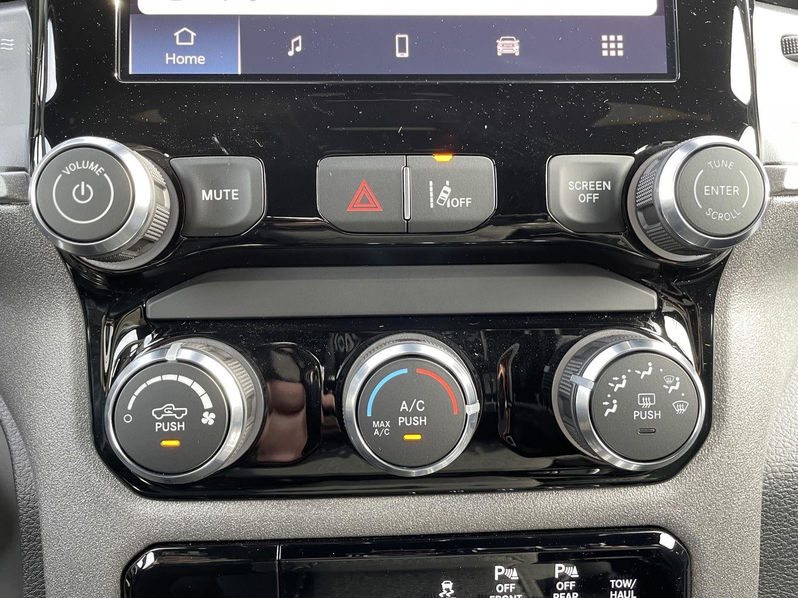 2025 RAM Ram 1500 RAM 1500 TRADESMAN CREW CAB 4X2 5'7' BOX