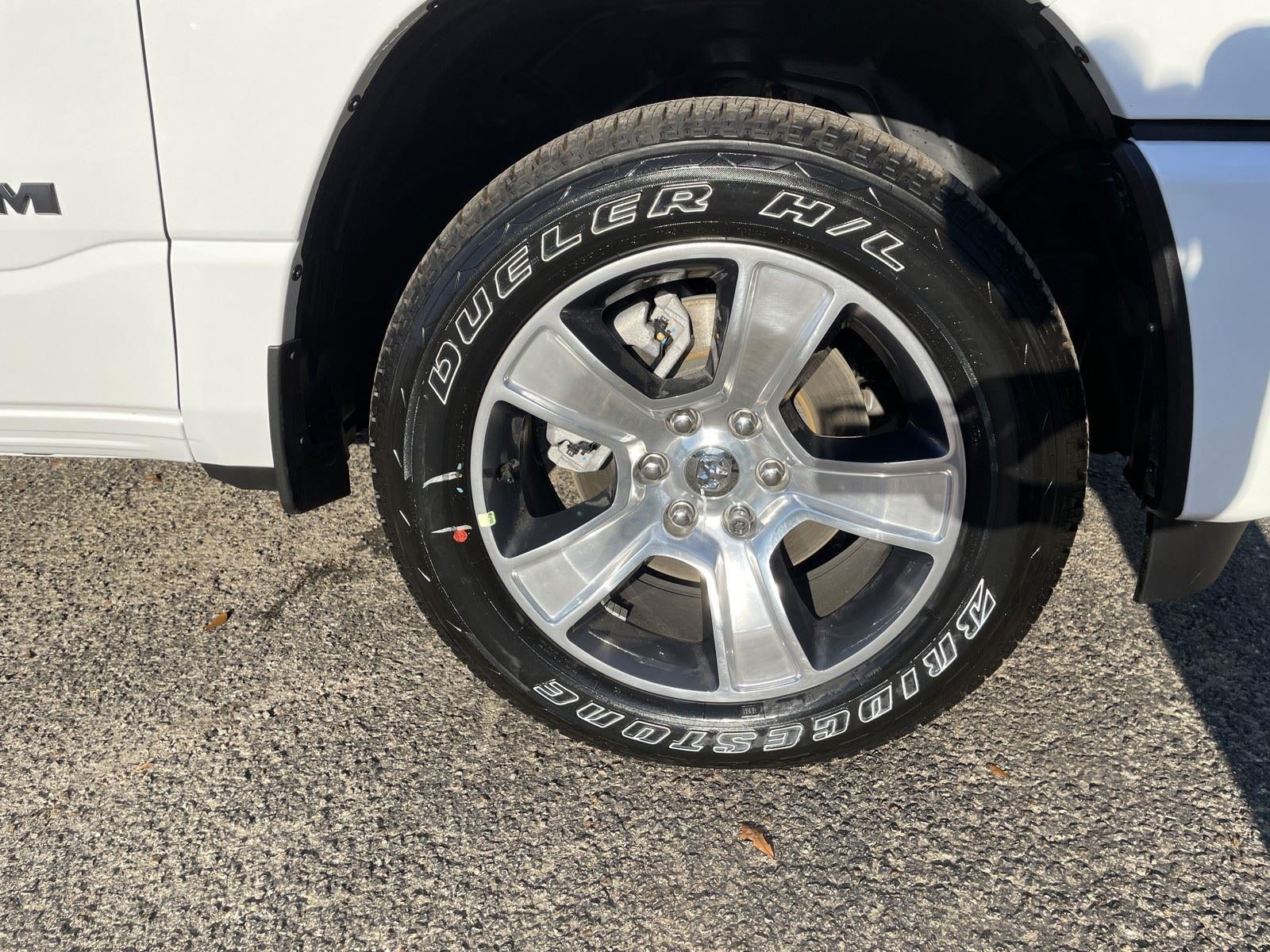 2025 RAM Ram 1500 RAM 1500 TRADESMAN CREW CAB 4X2 5'7' BOX