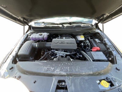 2026 RAM 1500 RAM 1500 EXPRESS CREW CAB 4X4 5'7' BOX