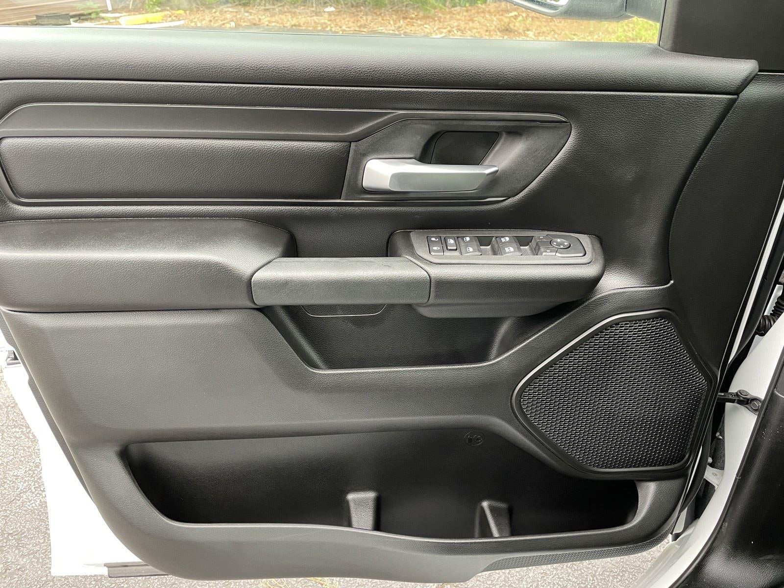 2026 RAM Ram 1500 RAM 1500 TRADESMAN CREW CAB 4X4 5'7' BOX
