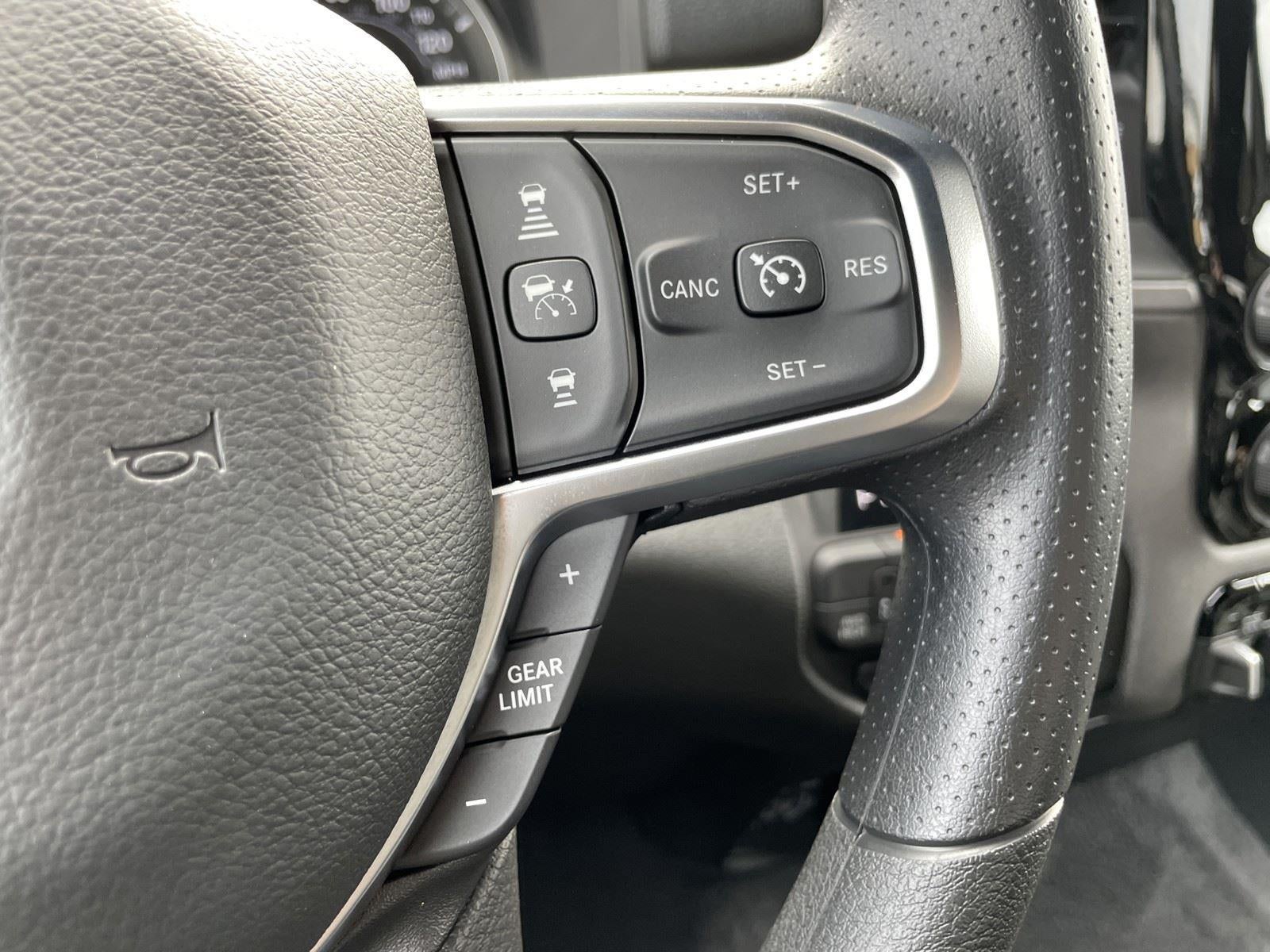 2026 RAM Ram 1500 RAM 1500 TRADESMAN CREW CAB 4X4 5'7' BOX