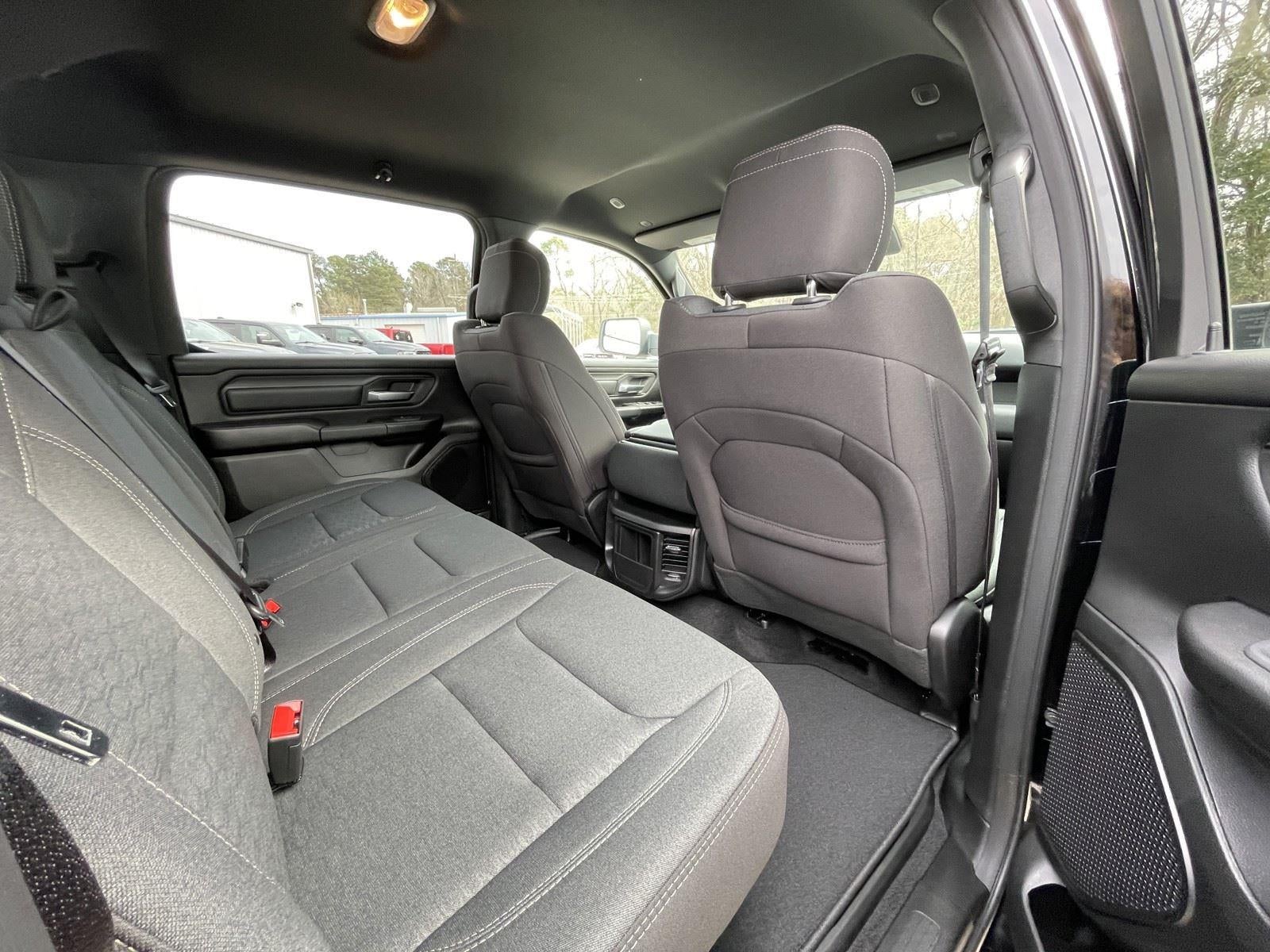 2026 RAM Ram 1500 RAM 1500 TRADESMAN CREW CAB 4X4 5'7' BOX