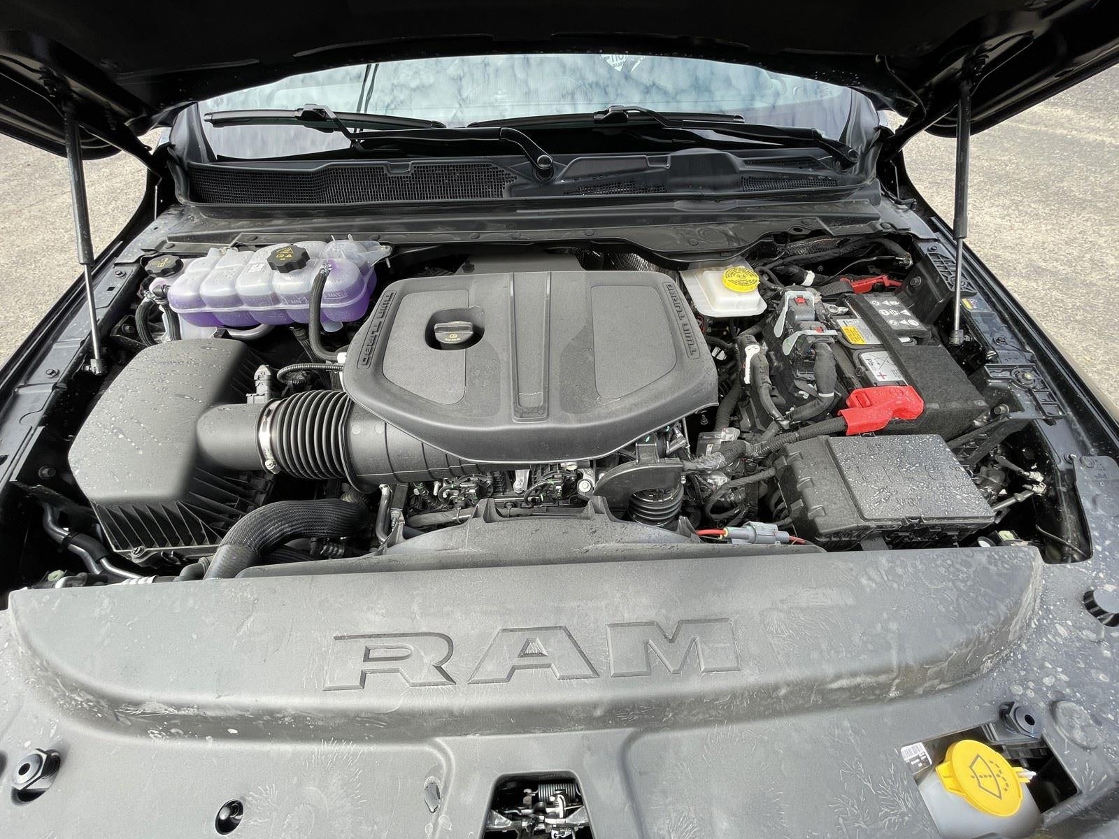 2026 RAM Ram 1500 RAM 1500 TRADESMAN CREW CAB 4X4 5'7' BOX