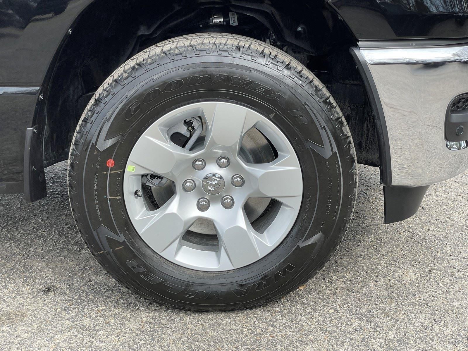 2026 RAM Ram 1500 RAM 1500 TRADESMAN CREW CAB 4X4 5'7' BOX