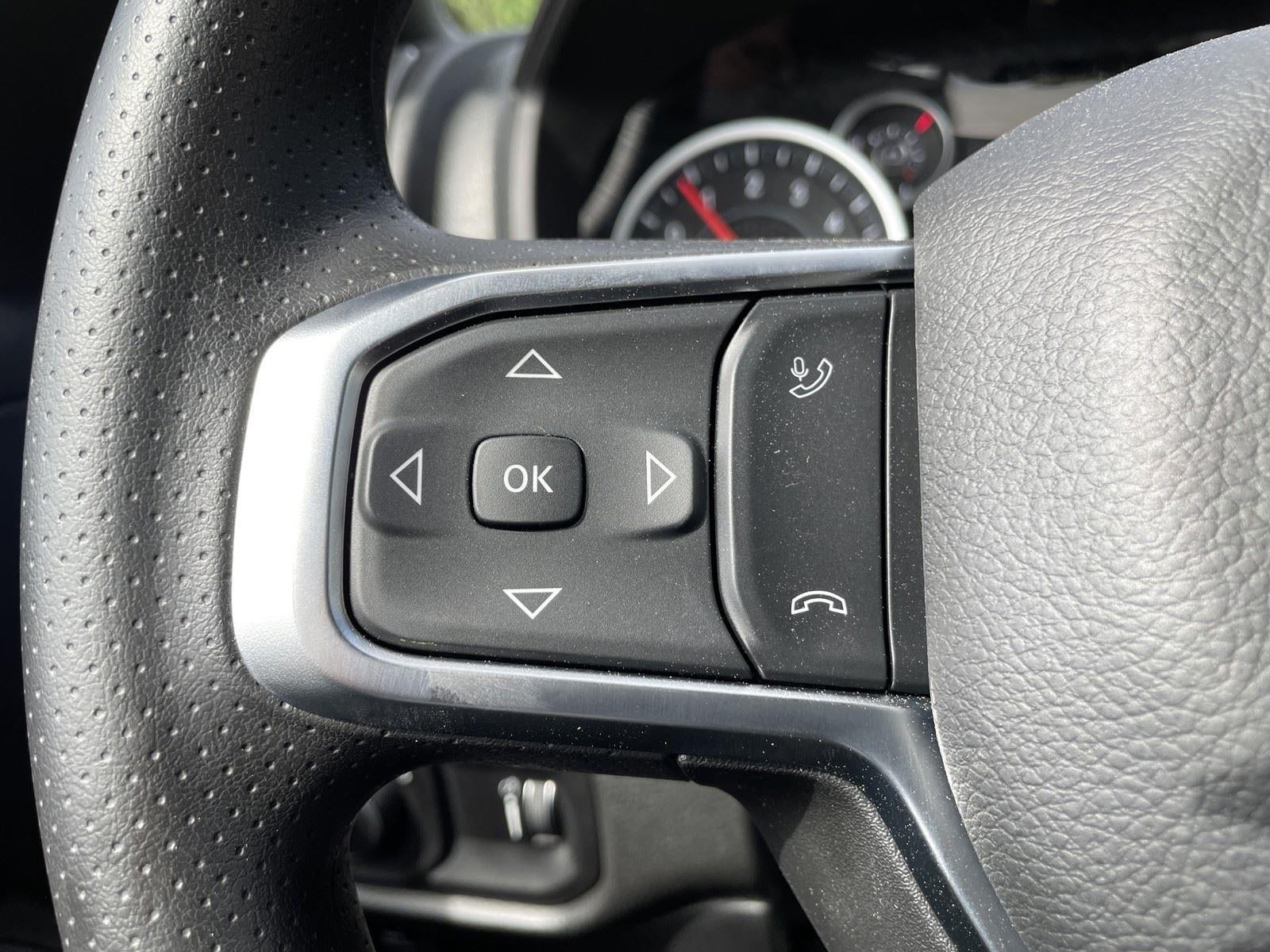 2026 RAM Ram 1500 RAM 1500 TRADESMAN CREW CAB 4X4 5'7' BOX