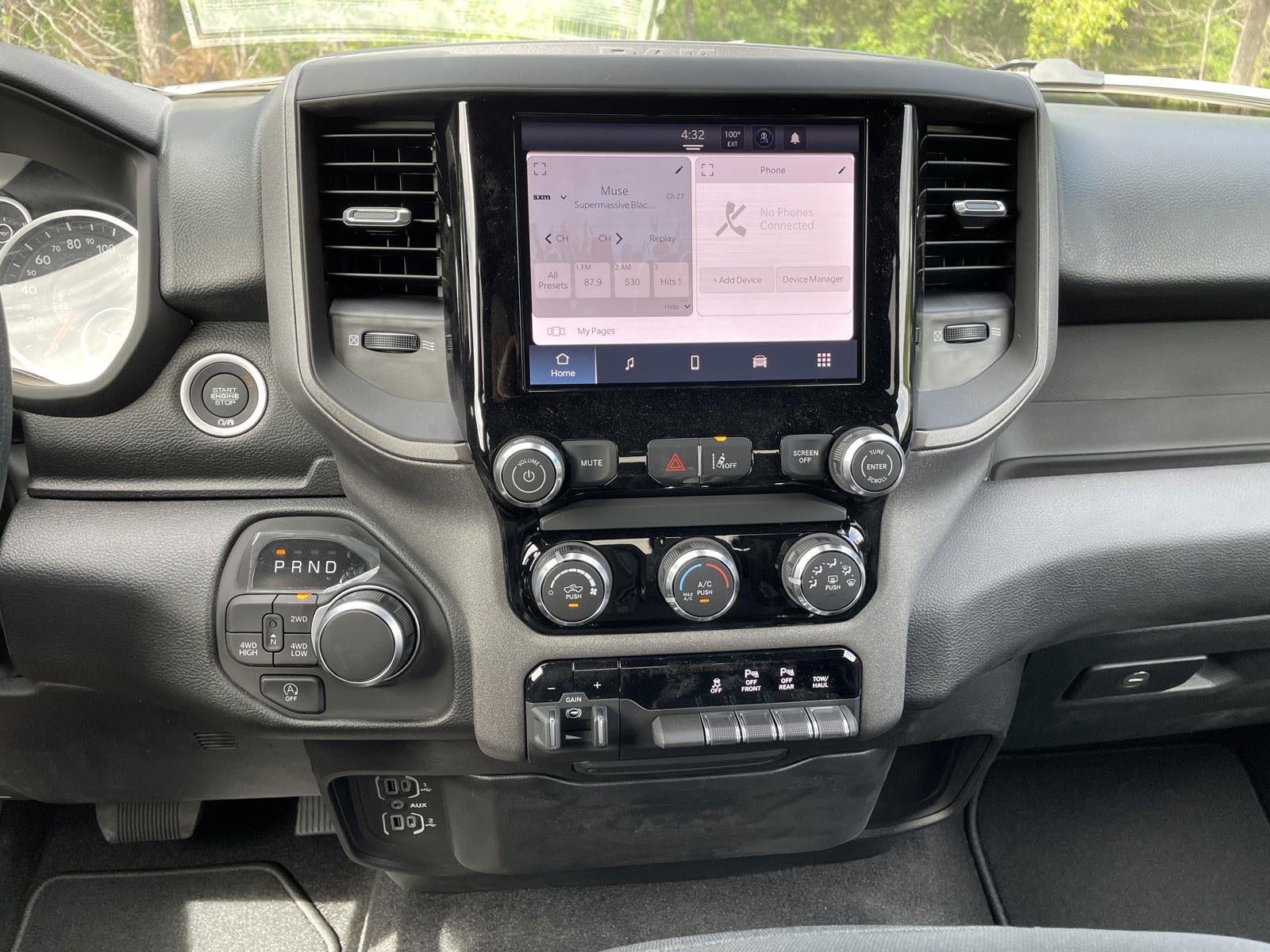 2026 RAM Ram 1500 RAM 1500 TRADESMAN CREW CAB 4X4 5'7' BOX