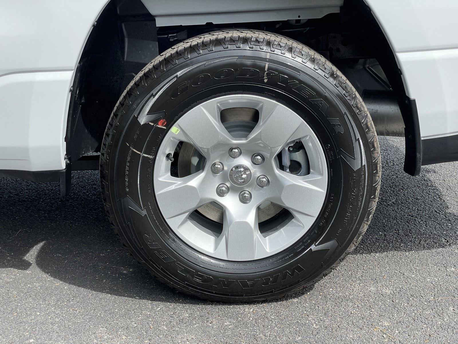 2026 RAM Ram 1500 RAM 1500 TRADESMAN CREW CAB 4X4 5'7' BOX