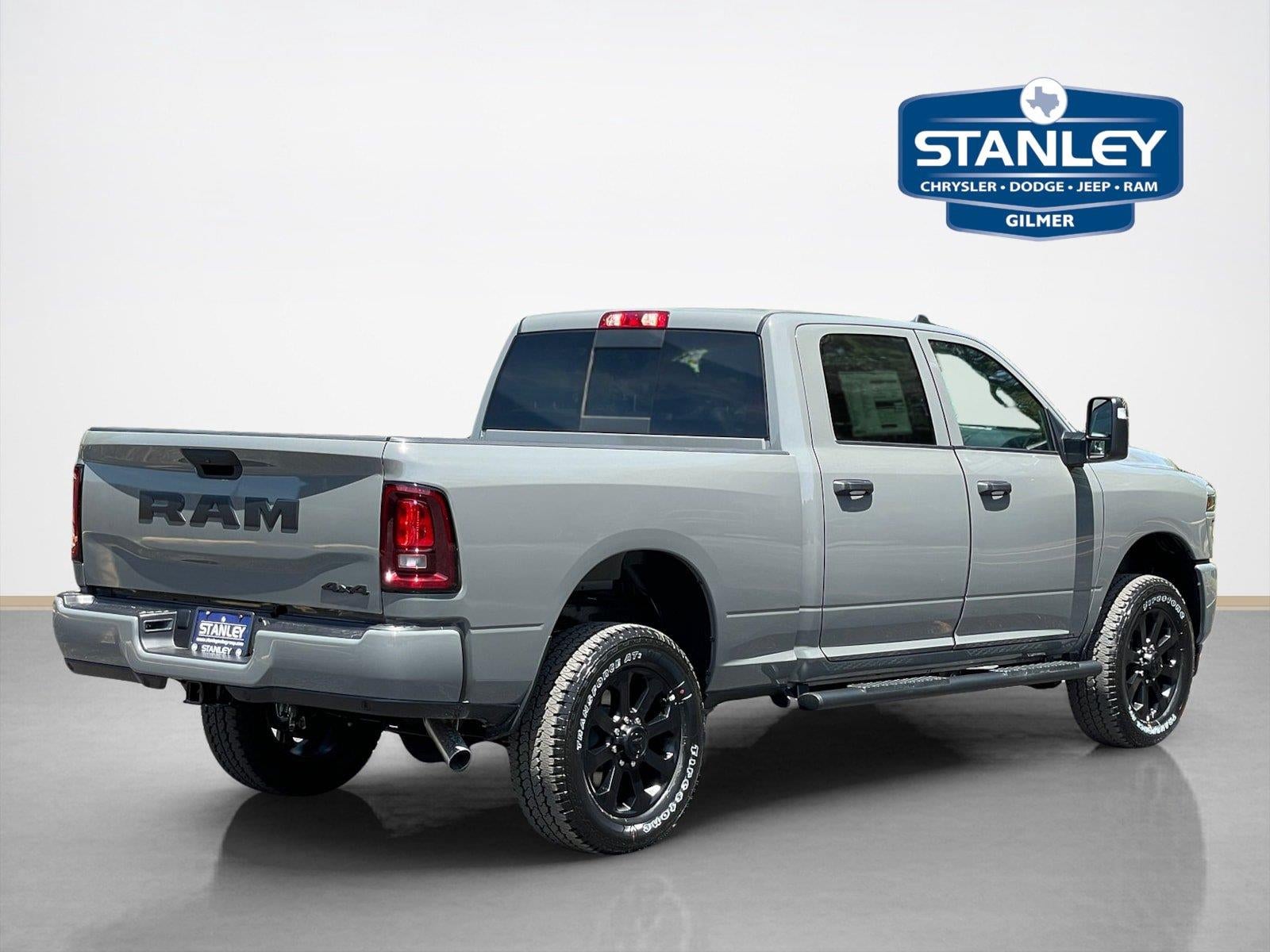 2026 RAM 2500 RAM 2500 BLACK EXPRESS CREW CAB 4X4 6'4' BOX