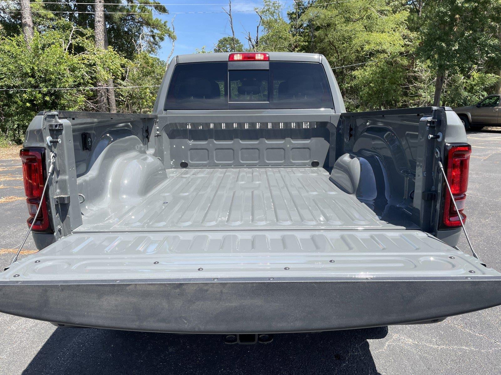 2026 RAM 2500 RAM 2500 BLACK EXPRESS CREW CAB 4X4 6'4' BOX