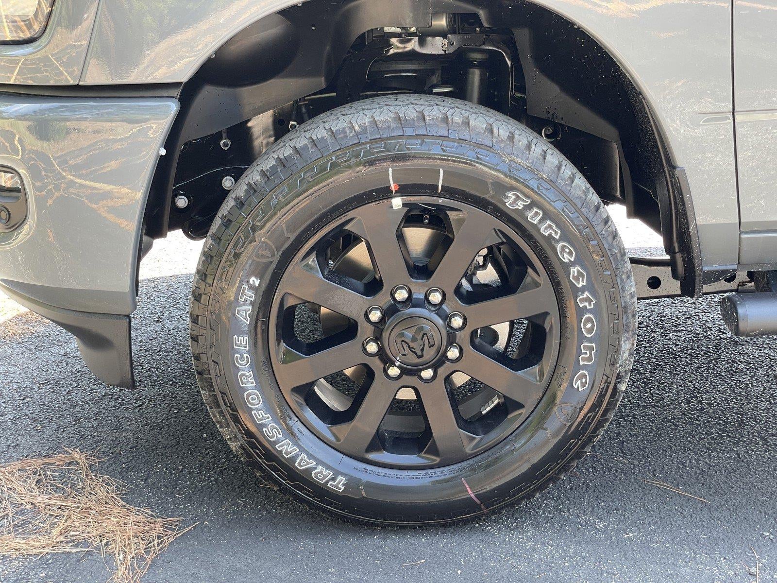 2026 RAM 2500 RAM 2500 BLACK EXPRESS CREW CAB 4X4 6'4' BOX