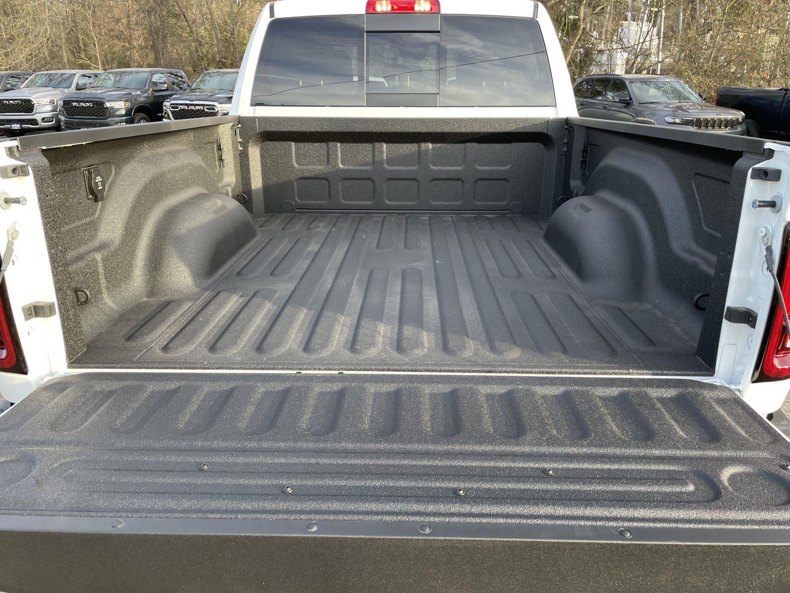 2026 RAM Ram 2500 RAM 2500 WARLOCK CREW CAB 4X4 6'4' BOX
