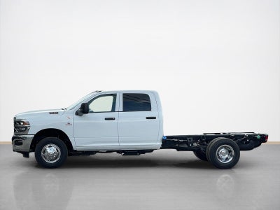2026 RAM Ram 3500 Chassis Cab RAM 3500 TRADESMAN CREW CAB CHASSIS 4X4 60' CA