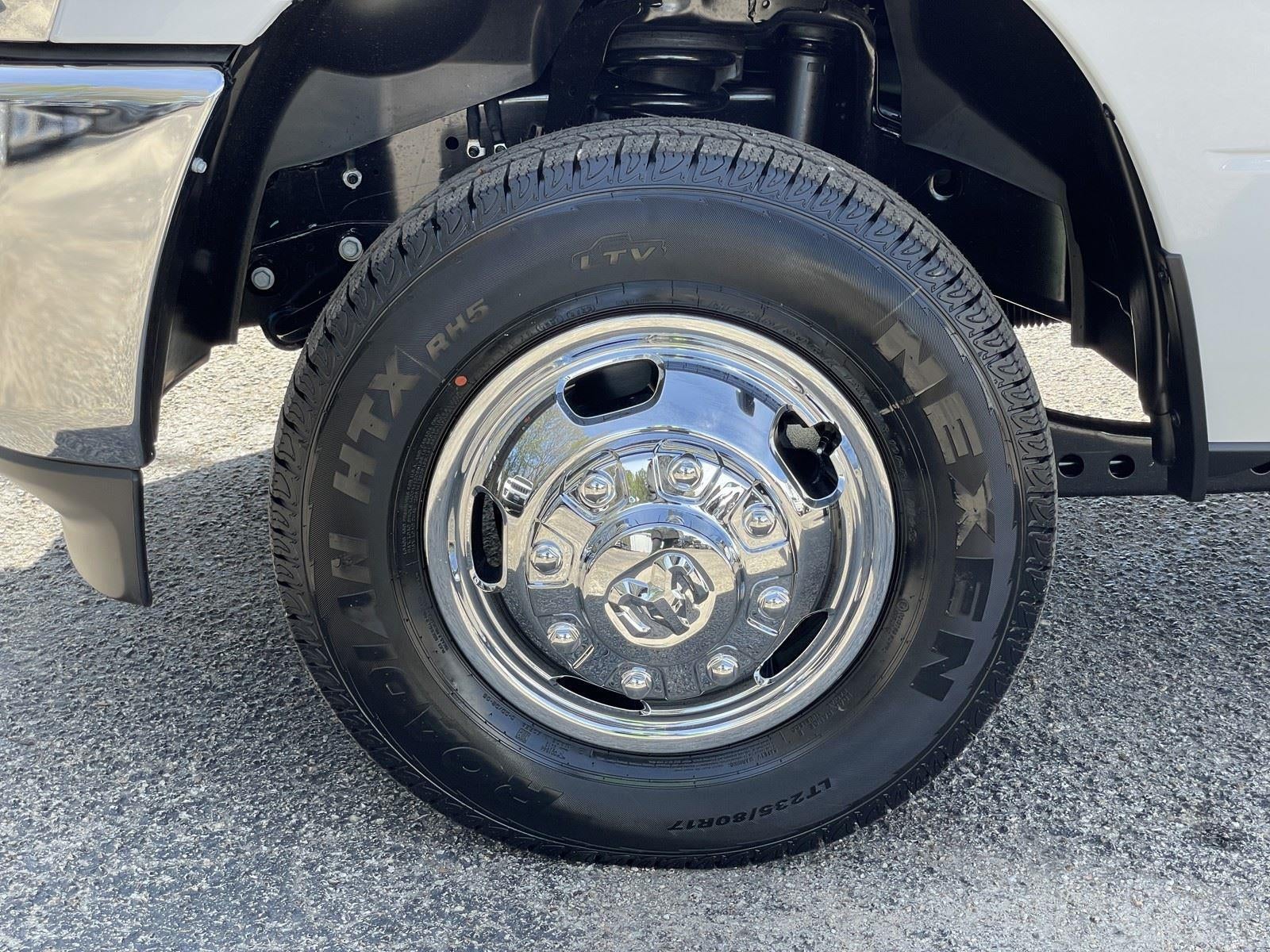 2026 RAM Ram 3500 Chassis Cab RAM 3500 TRADESMAN CREW CAB CHASSIS 4X4 60' CA