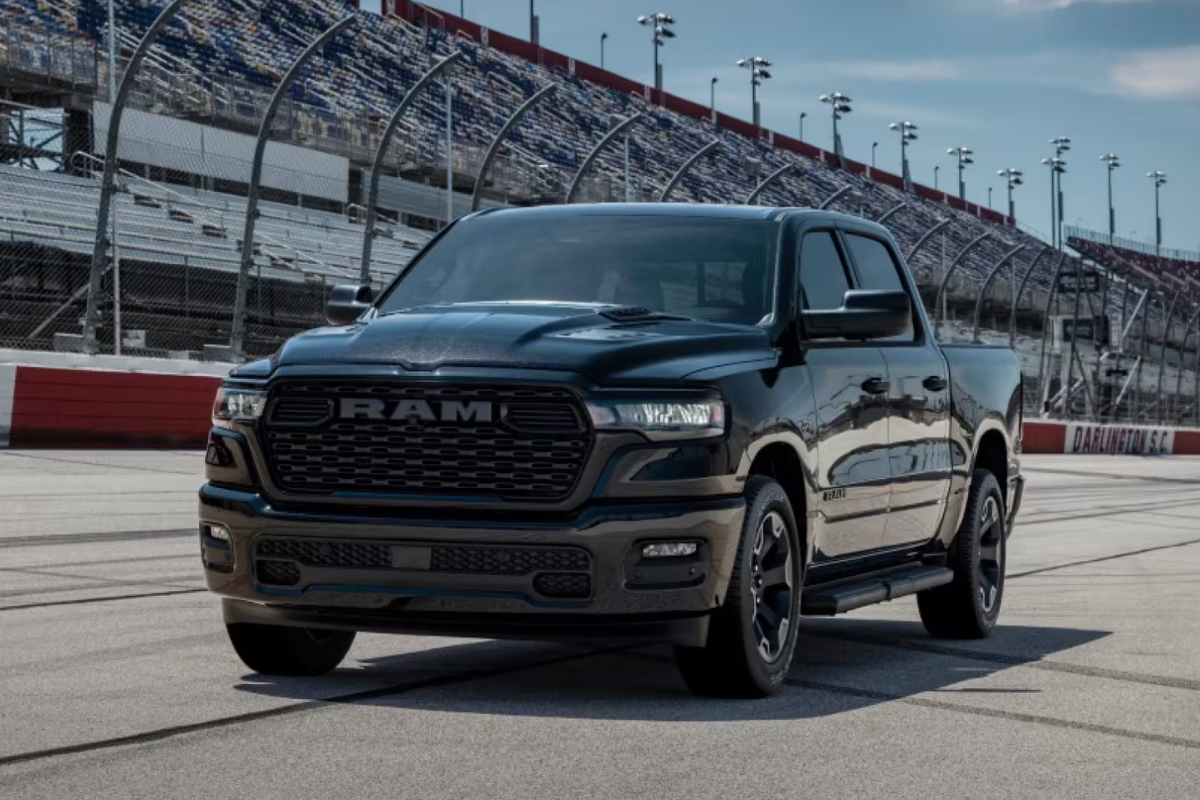 2026 Ram 1500 Gets Its HEMI Back